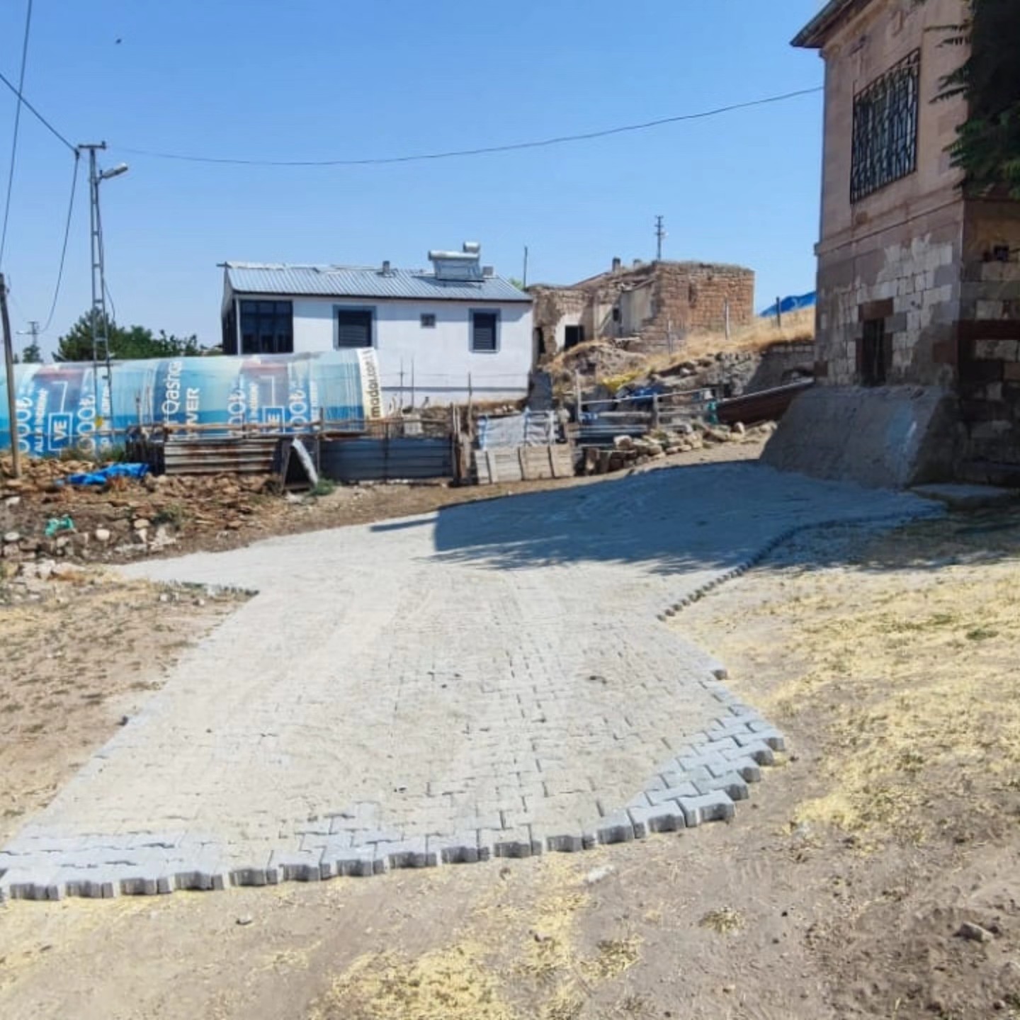 YÜNÖREN MAHALLESİ PARKE ÇALIŞMASI