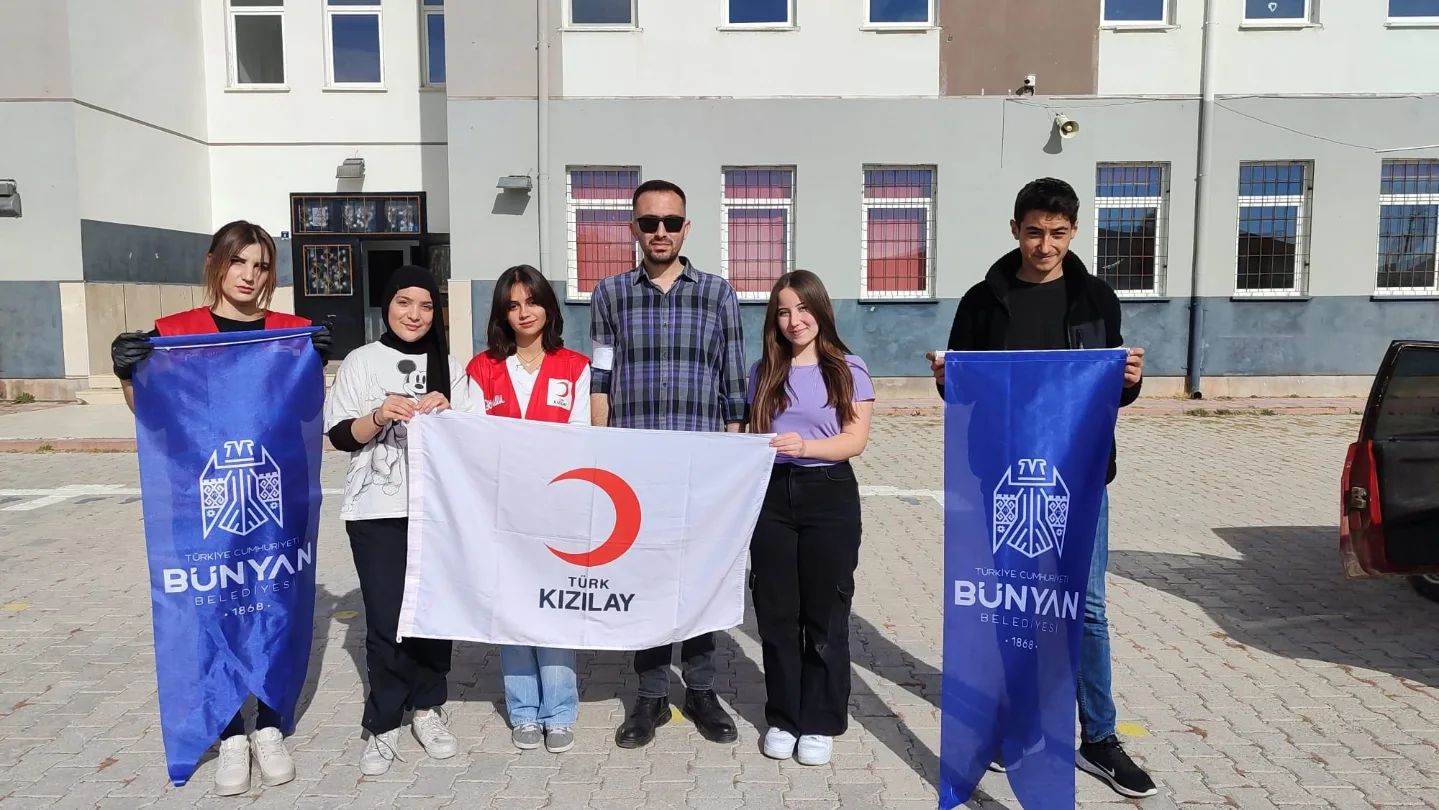 NEŞELİ OKUL YOLUM PROJESİ HAYAT BULMAYA DEVAM EDİYOR