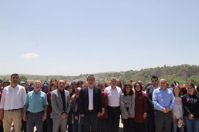 Bünyan Belediyesi'nin de destekleriyle yapımı tamamlanan mescidin açılışını gerçekleştirildi.