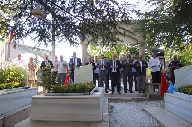 15 Temmuz Töreni kapsamında Bünyan şehitlerini Kur'an Tilaveti ile anıldı.