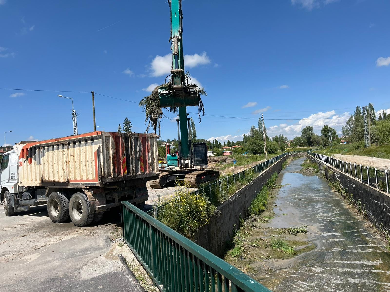 EKİPLERİMİZ DERELER İÇİN HAREKETE GEÇTİ