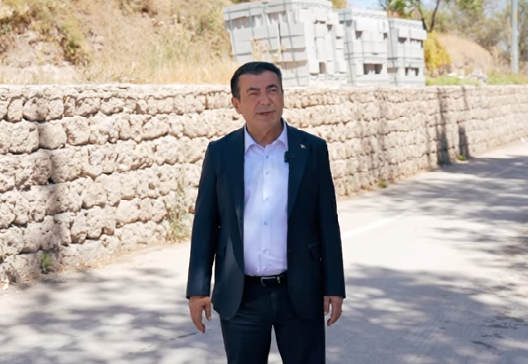 BAŞKAN METİN CAM SEYİR TERAS BÖLGESİ'NE MESCİD PROJESİNİ ANLATTI
