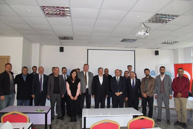 ​İlçemizin potansiyeli için İlçe Kurum Amirleri ile toplantı yapıldı.