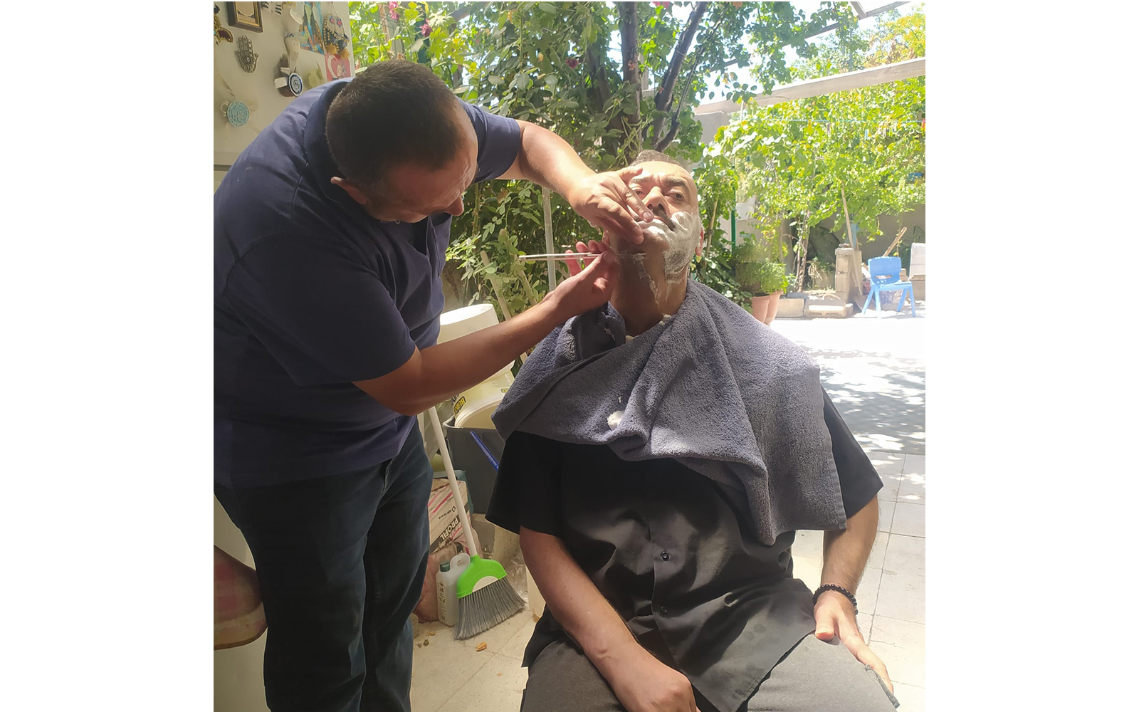 BAŞKAN METİN'İN TALİMATI İLE YATALAK VE İHTİYAÇ SAHİBİ YAŞLILARA EVDE BAKIM HİZMETİ VERİLDİ