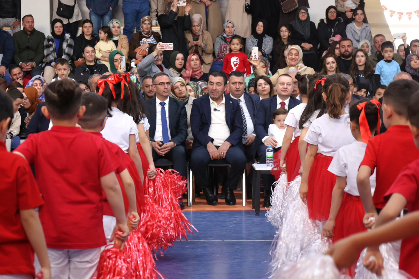 23 Nisan Ulusal Egemenlik ve Çocuk Bayramı