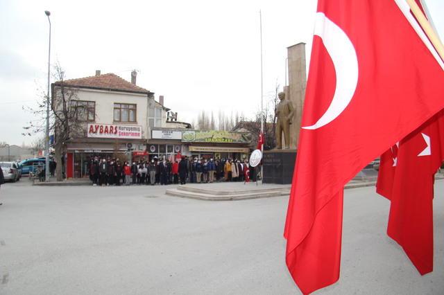 İlçemizde Öğretmenler Günü töreni yapıldı.