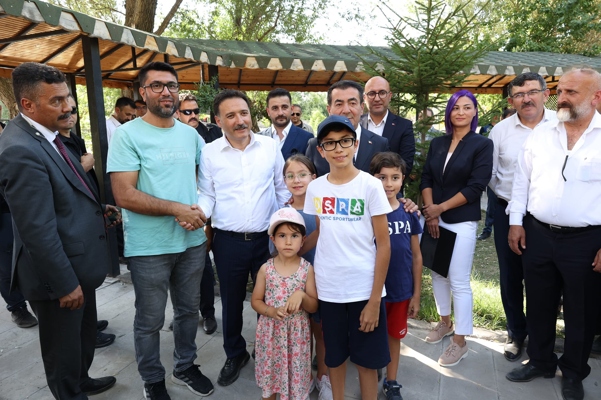 BAŞKAN METİN, VALİ ÇİÇEK İLE PINARBAŞI MESİRE ALANINDA İNCELEMELERDE BULUNDU