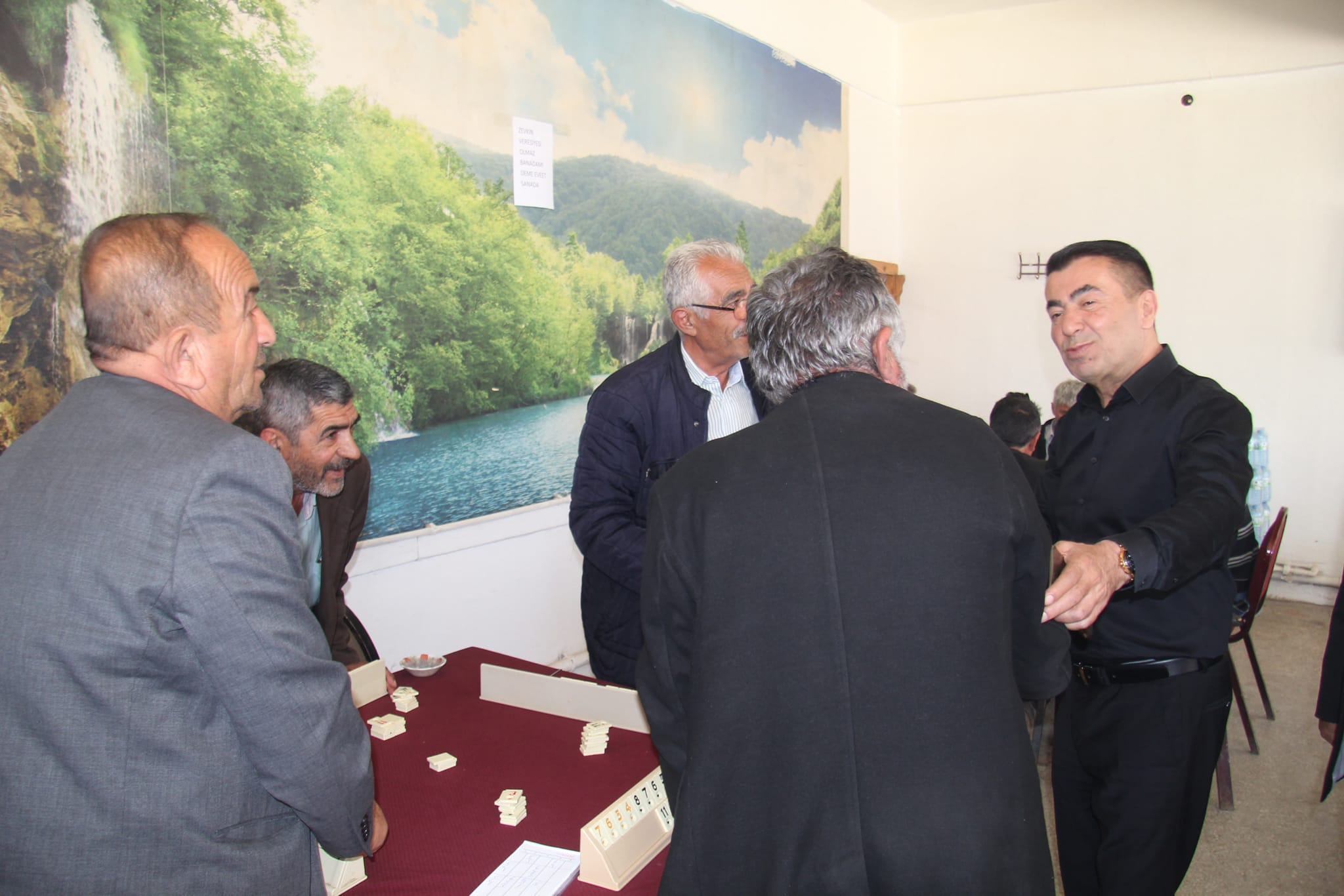 BAŞKAN METİN, VATANDAŞLARLA SOHBET ETTİ