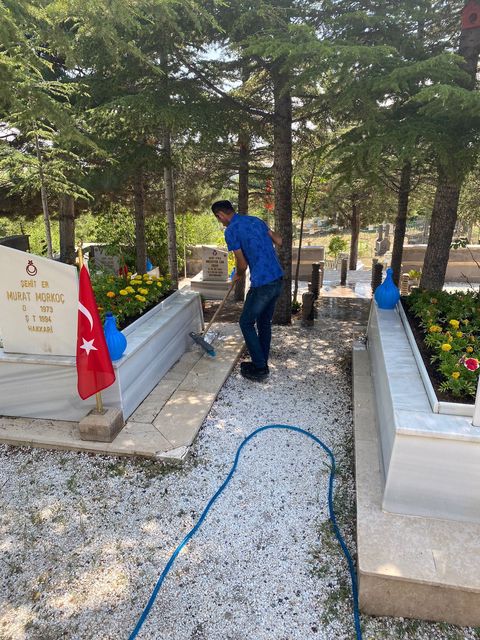 Bayram Temizliklerimiz Devam ediyor.