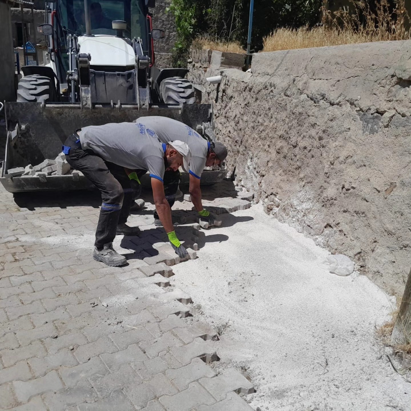 KARAKAYA MAHALLESİ PARKE ÇALIŞMALARI