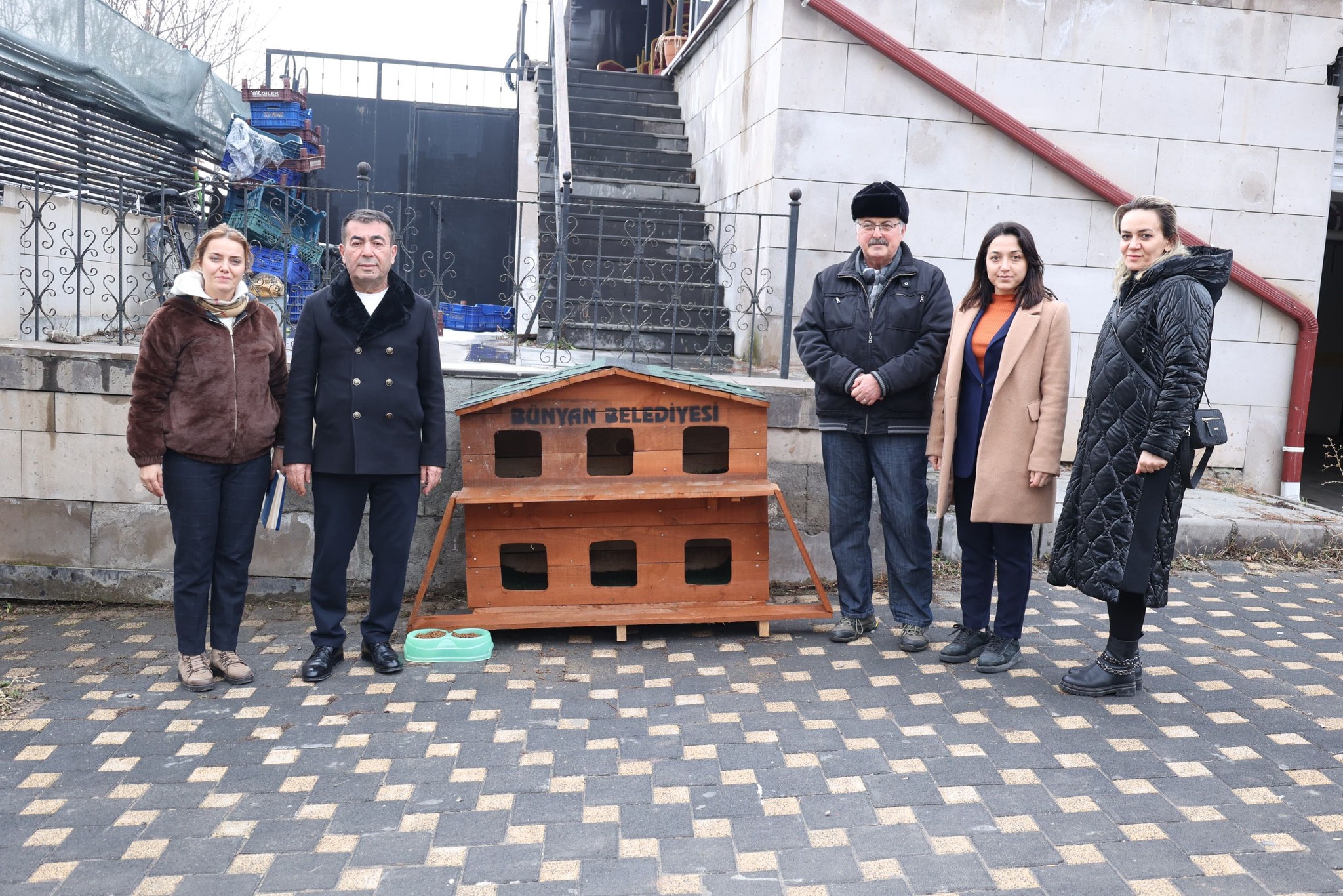 İLÇEMİZDE MİNİK CANLAR İÇİN YUVALAR KURULDU