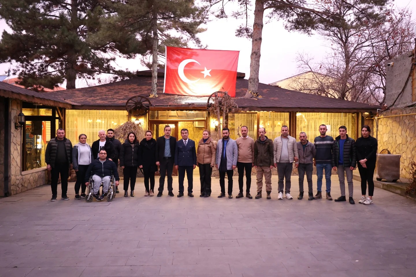 BAŞKAN METİN'DEN YENI YIL HEDİYESİ