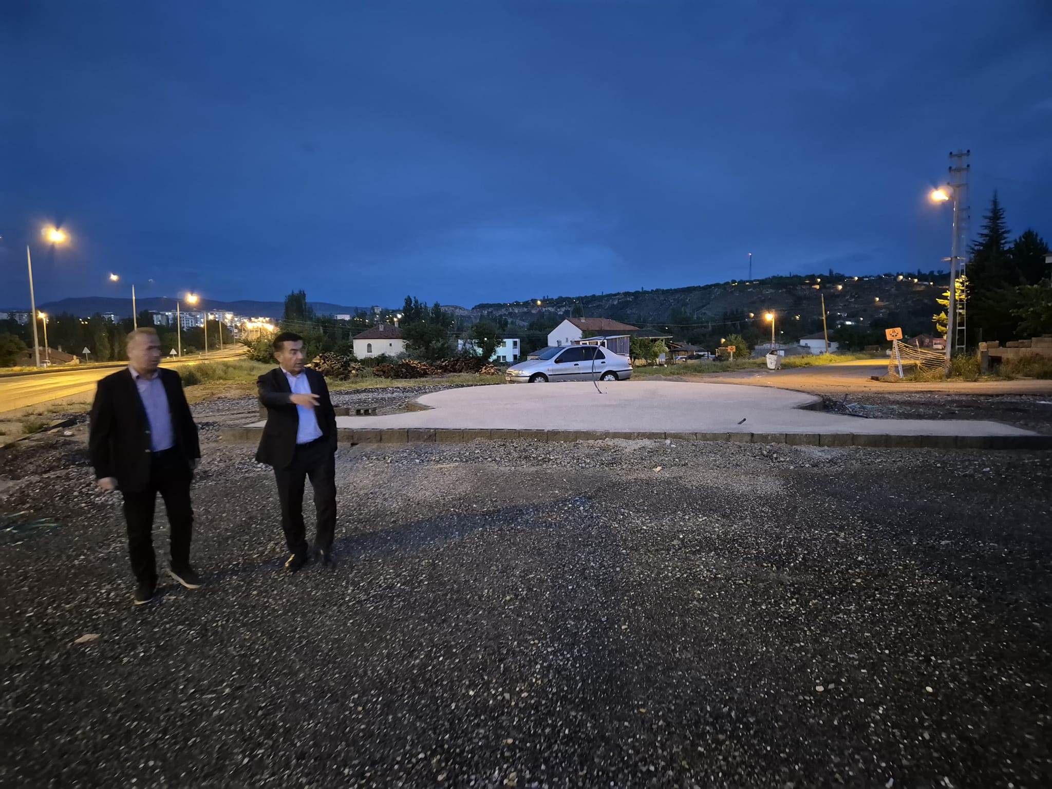 BAŞKAN METİN DEVAM EDEN ÇALIŞMALARI YERİNDE İNCELEDİ