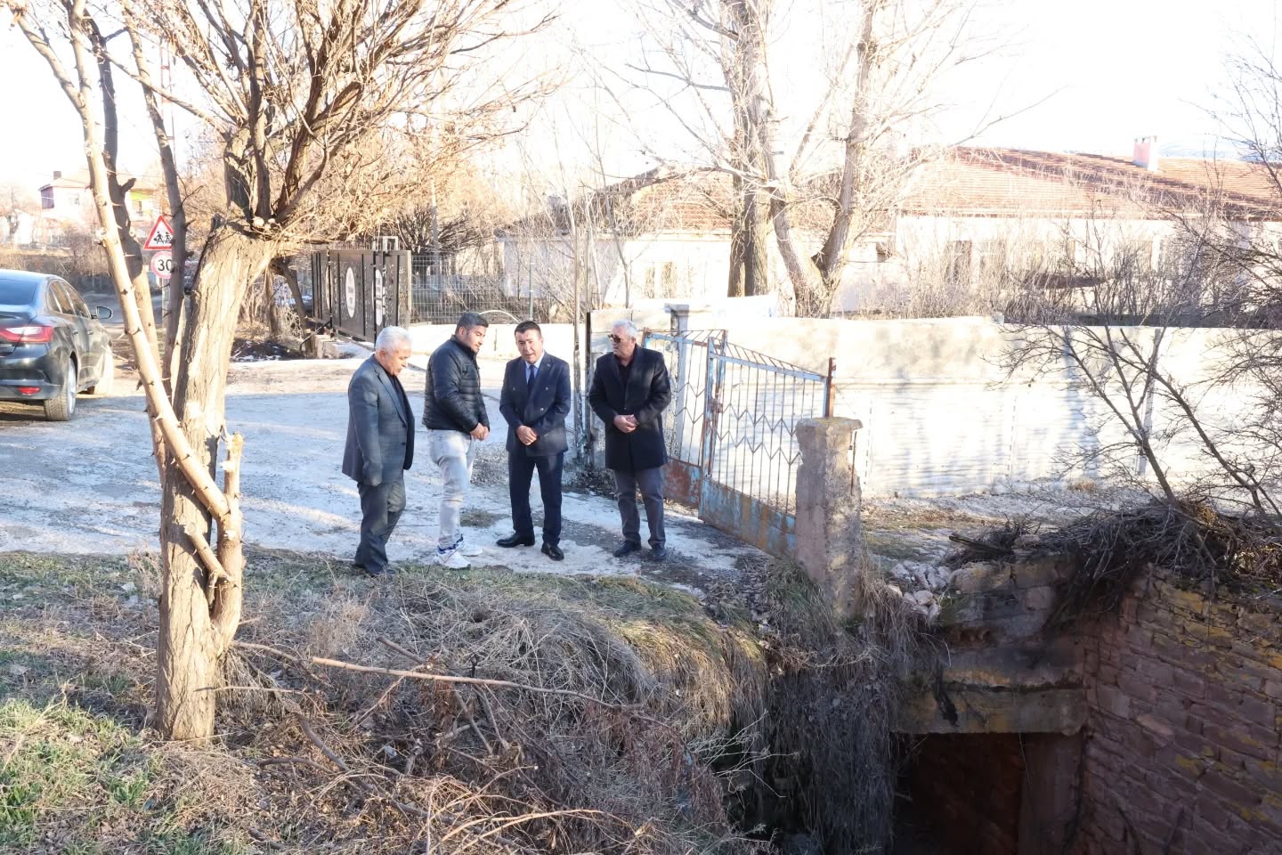 "Mahallelerimizi hemşehrilerimize yakışır hale getirmek için çalışmalarımıza devam edeceğiz&quo