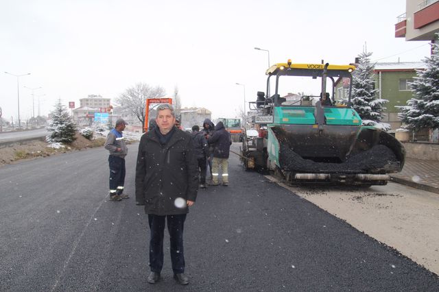 ​BÜNYAN GİRİŞİNİN ÇEHRESİ KAR KIŞ DEMEDEN DEĞİŞMEYE DEVAM EDİYOR