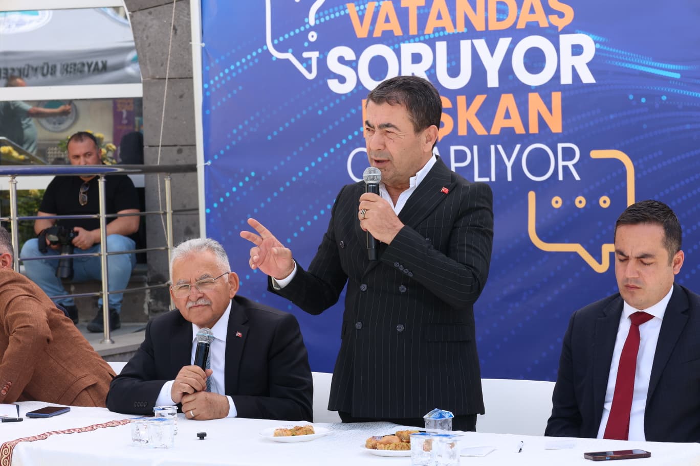 Vatandaş Soruyor, Başkan Cevaplıyor programı