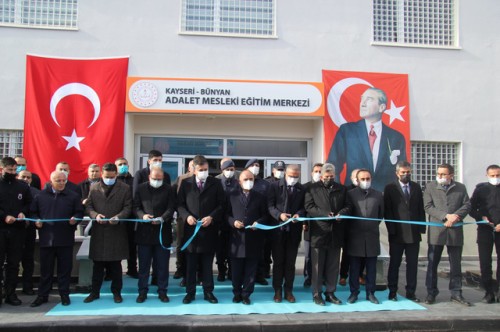 BÜNYAN CEZAEVİNDE AÇILIŞ GERÇEKLEŞTİRİLDİ.