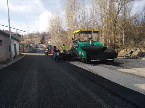 İlçemiz belirlenen bölgelerinde  asfalt çalışmaları tamamlandı.