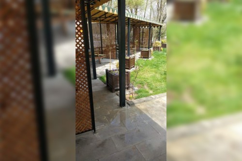 Park ve Bahçeler Müdürlüğümüz İlçe Genelinde Yeşil Alanların Bakımlarına Devam Ediyor