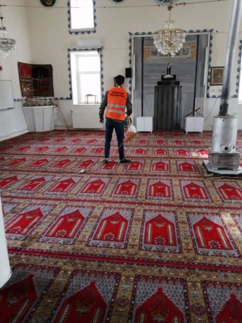 ​RAMAZAN BAYRAMI'NDA  CAMİLERİMİZ GÜL KOKACAK
