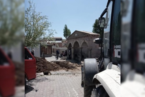 Fen İşleri Müdürlüğümüz Güllüce Mahallemizde Yaşanılan Su Mağduriyetini Giderdi