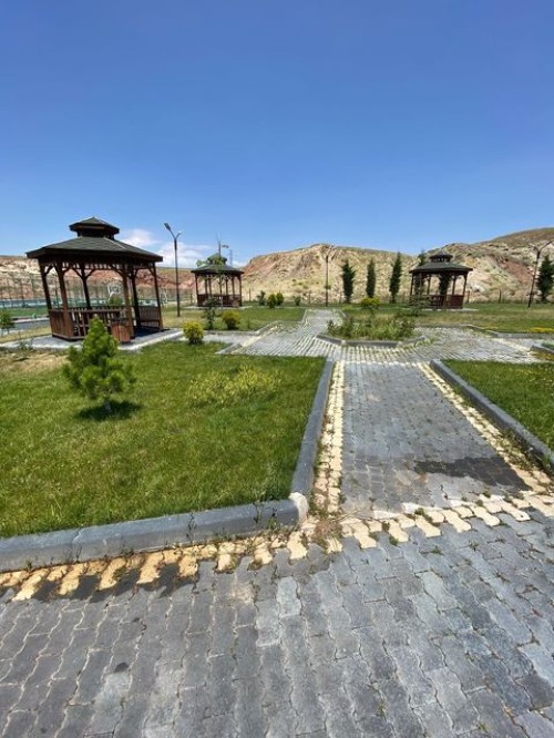 Yeşilini korumak için çalışmalarımız sürüyor.