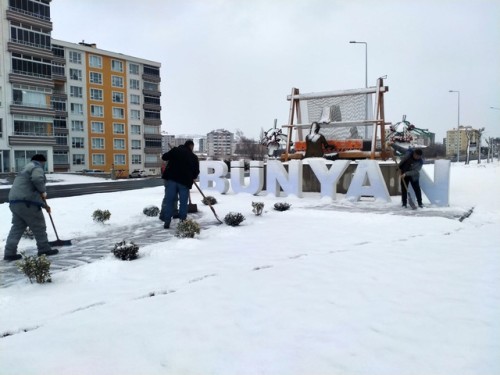 Kış Çalışmaları Devam Ediyor.