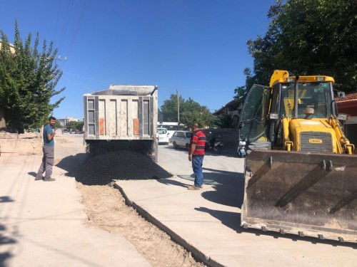 ​İLÇEMİZ GENELİNDE YOL BAKIM ONARIM ÇALIŞMALARI SÜRÜYOR