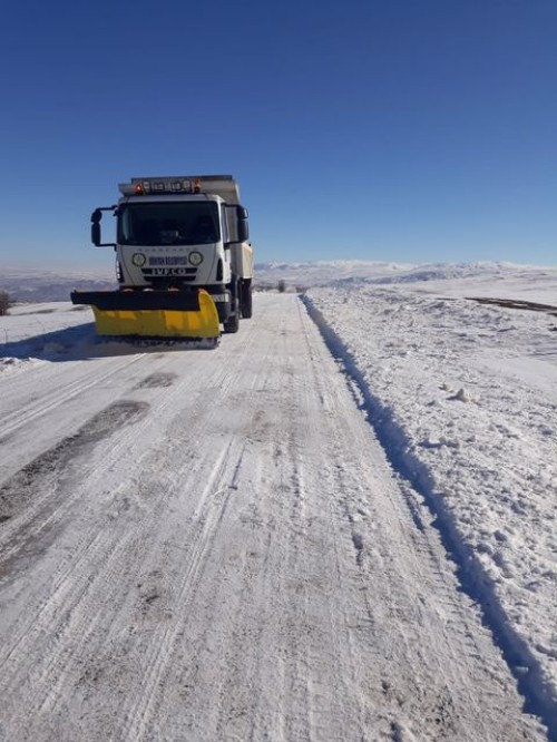 Kösehacılı, Güllüce ve Dağardı Mahallelerimizde kar küreme ve yol açma çalışmaları yapıldı