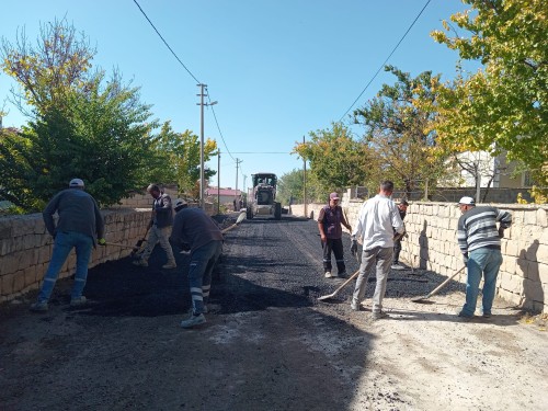 CUMHURİYET MAHALLEMİZDE BAŞLATTIĞIMIZ ASFALT YENİLEME ÇALIŞMALARI