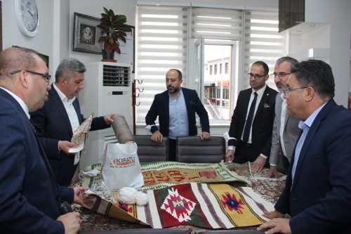 ​BÜNYAN HALISINI CANLANDIRMAK İÇİN ÖNEMLİ GÖRÜŞME GERÇEKLEŞTİRİLDİ.