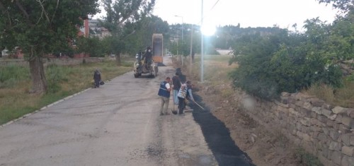 Yol Bakım ve Onarım Çalışmaları Devam Ediyor.