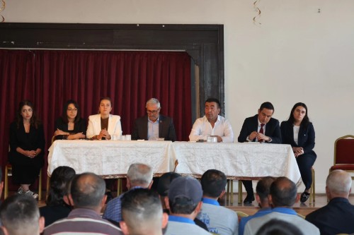 BELEDİYE PERSONELLERİYLE TOPLANTI